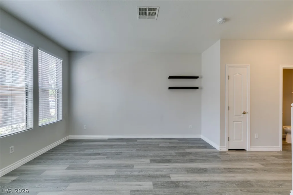 251 Green Valley, Henderson, NV 89012