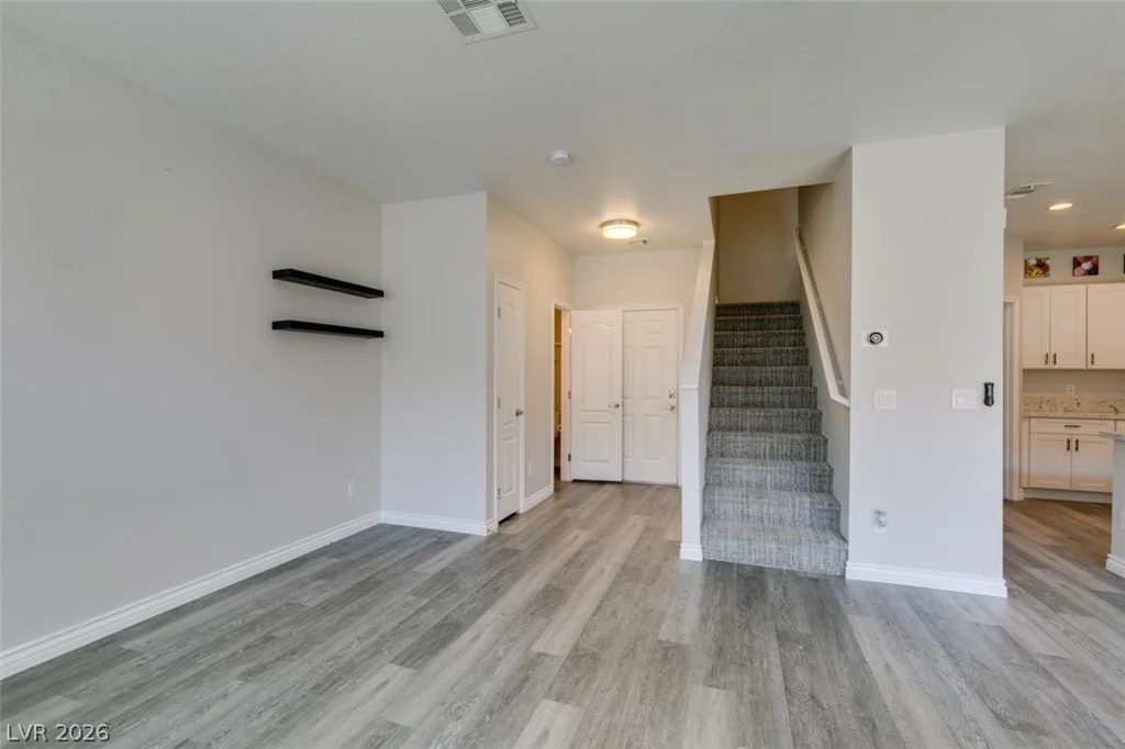 251 Green Valley, Henderson, NV 89012