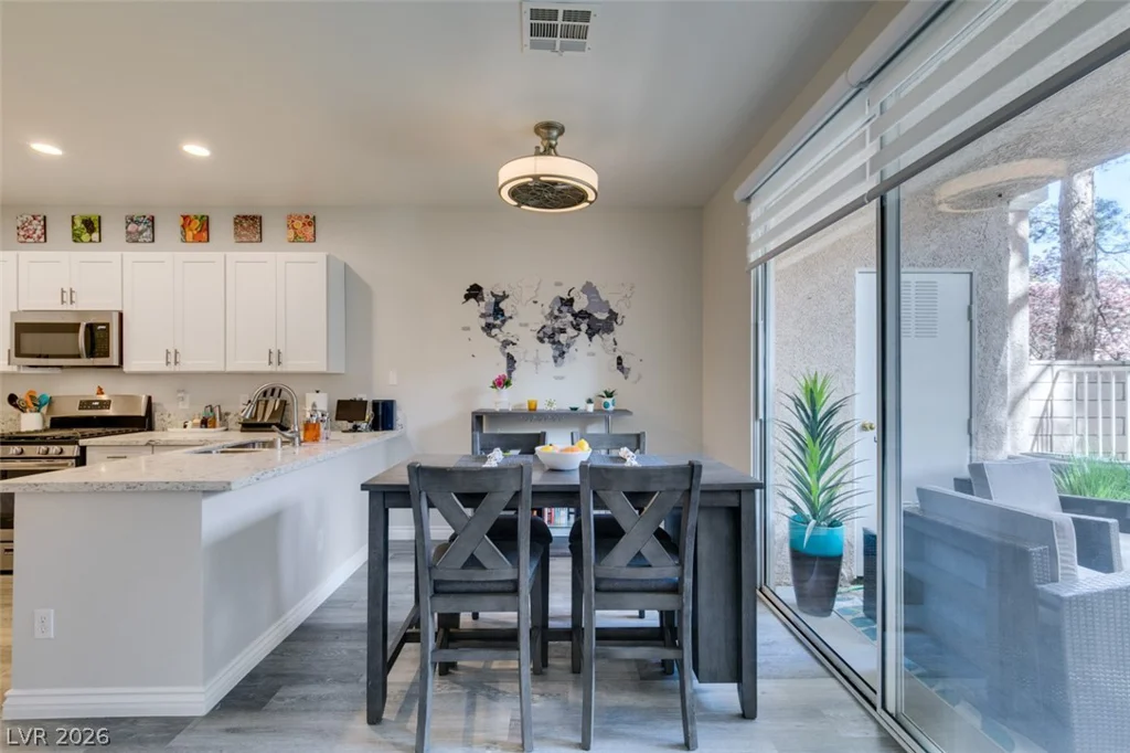 251 Green Valley, Henderson, NV 89012