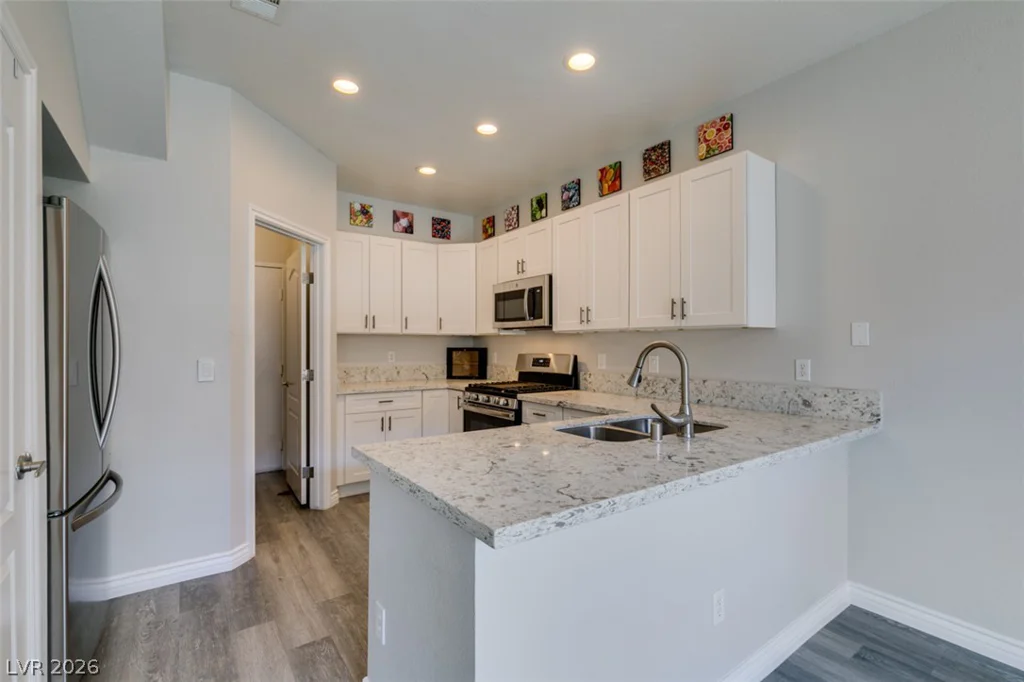 251 Green Valley, Henderson, NV 89012