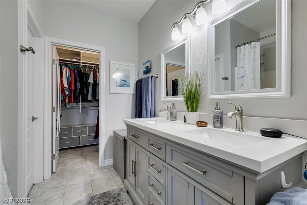 251 Green Valley, Henderson, NV 89012