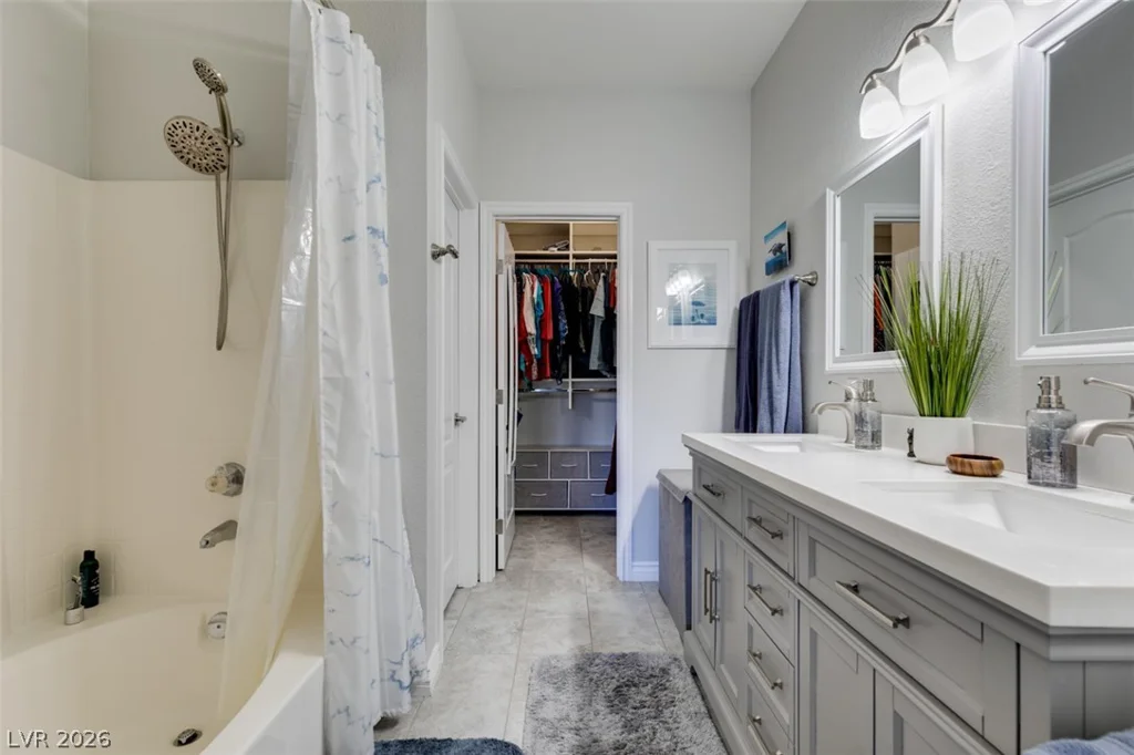 251 Green Valley, Henderson, NV 89012