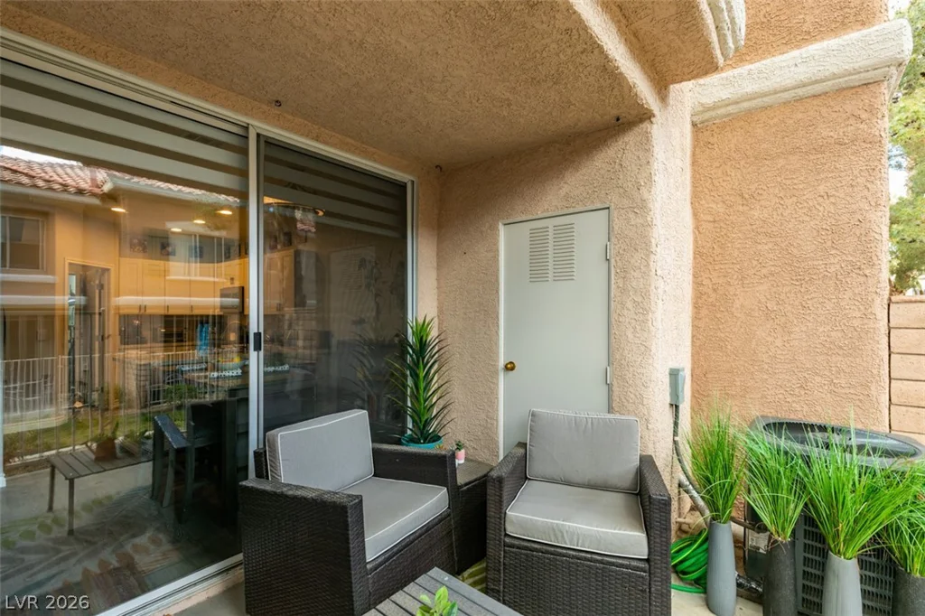 251 Green Valley, Henderson, NV 89012