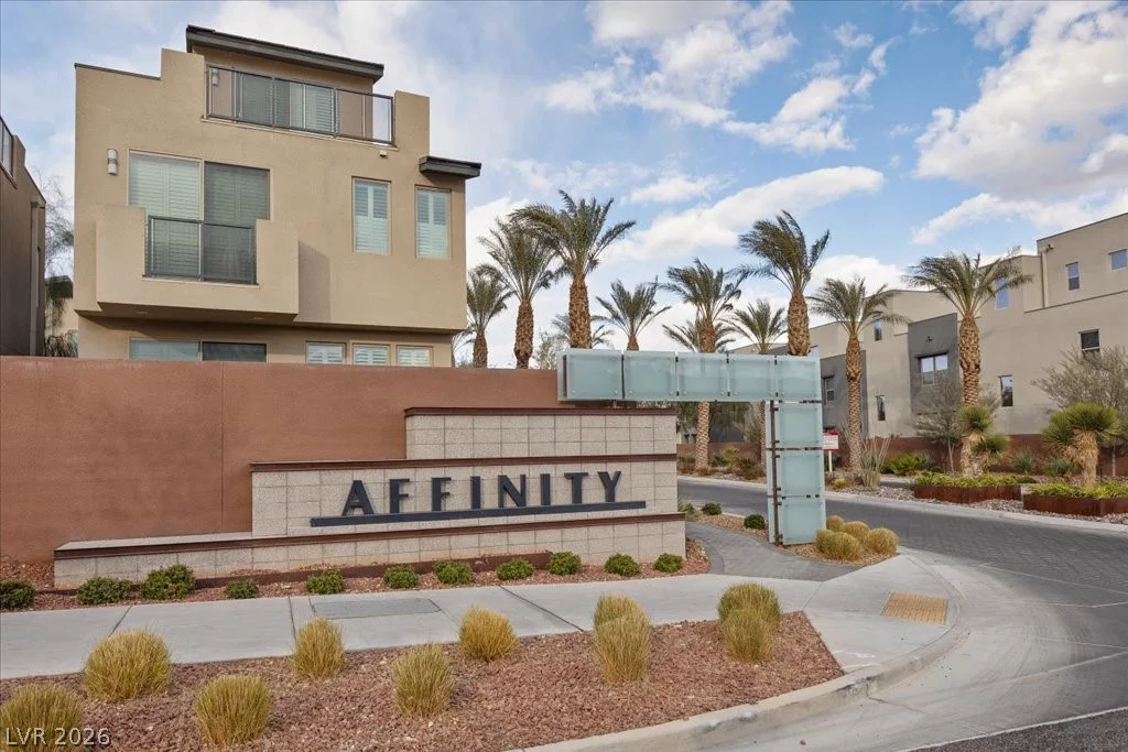1153 Notch Peak, Las Vegas, NV 89135