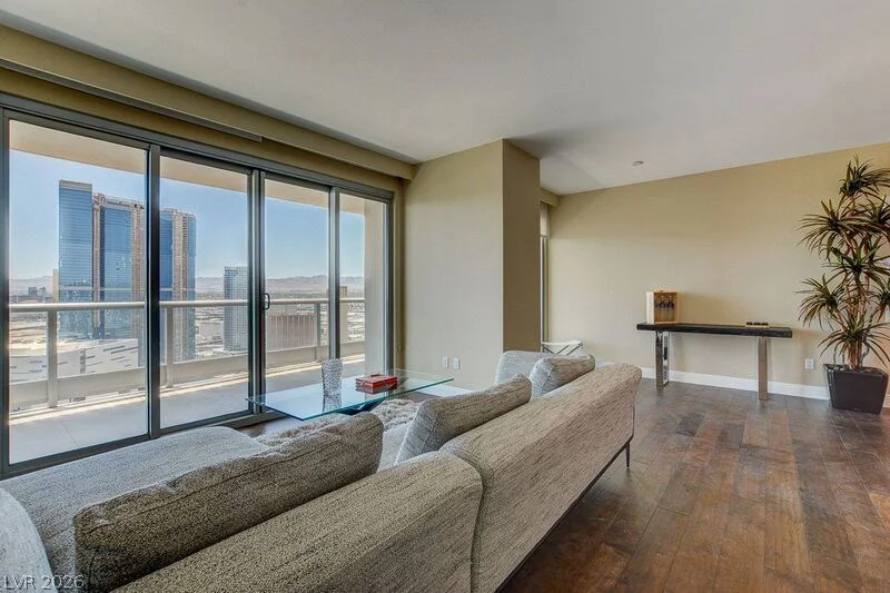 222 KAREN, Las Vegas, NV 89109