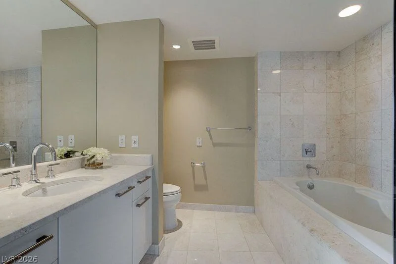 222 KAREN, Las Vegas, NV 89109