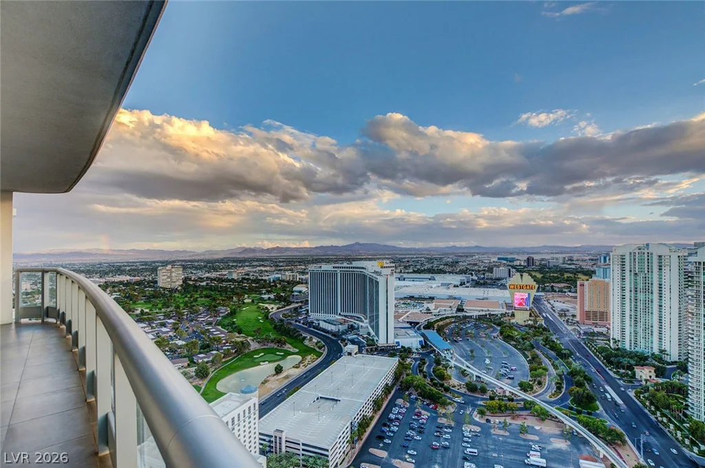 222 KAREN, Las Vegas, NV 89109