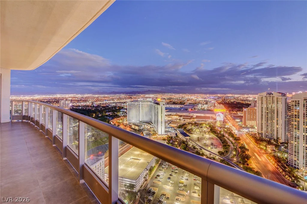 222 KAREN, Las Vegas, NV 89109