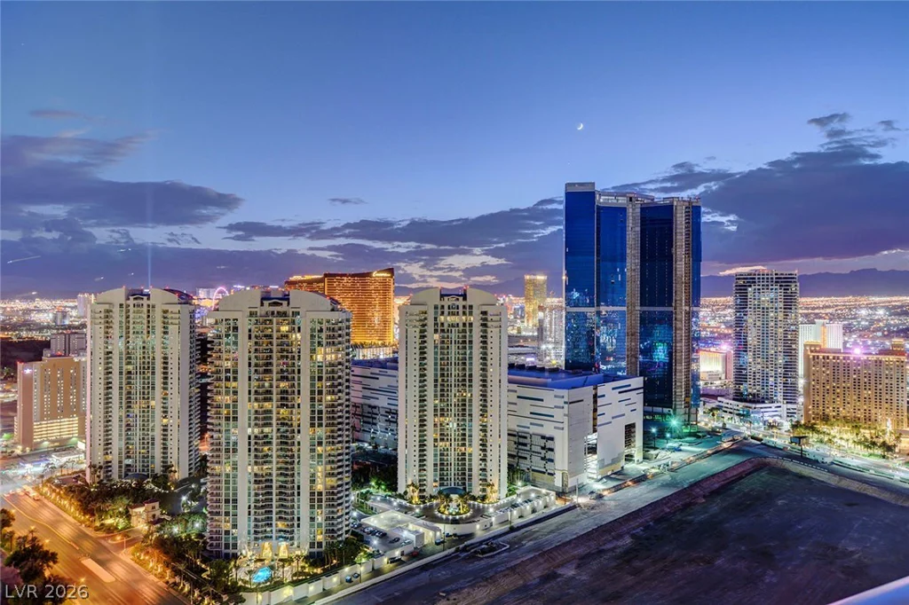 222 KAREN, Las Vegas, NV 89109