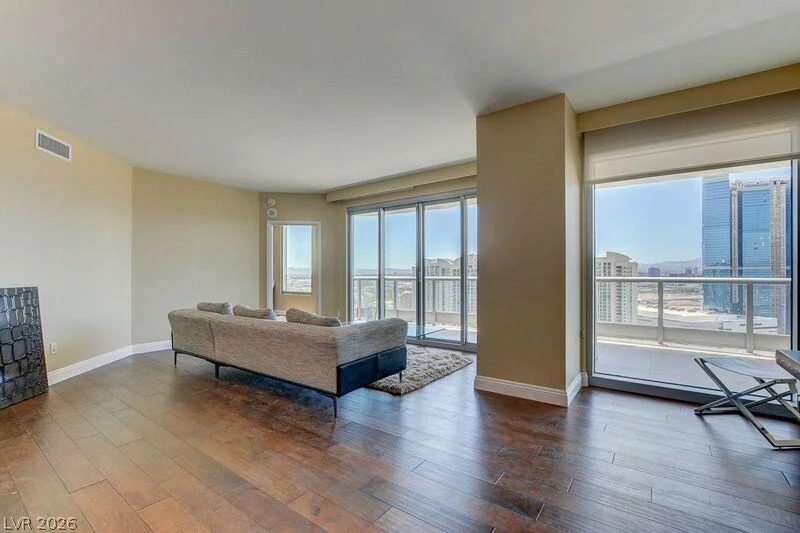 222 KAREN, Las Vegas, NV 89109
