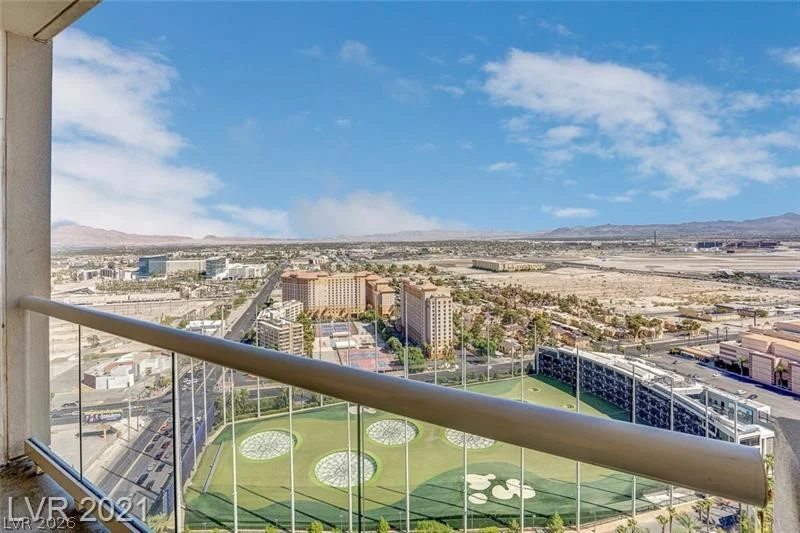 125 Harmon, Las Vegas, NV 89109
