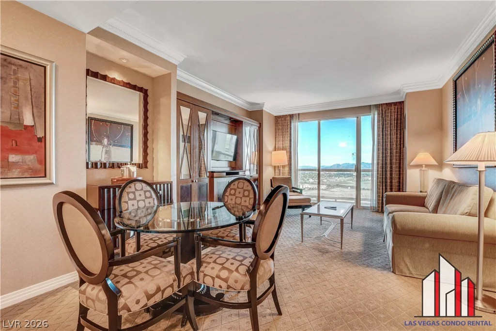 125 Harmon, Las Vegas, NV 89109