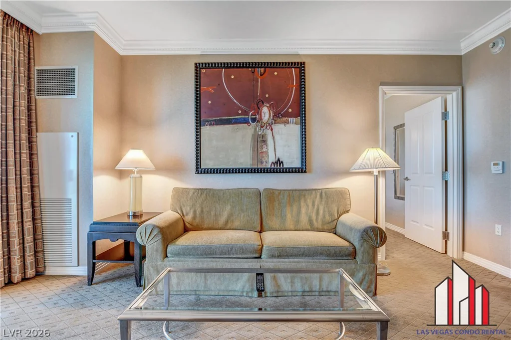 125 Harmon, Las Vegas, NV 89109