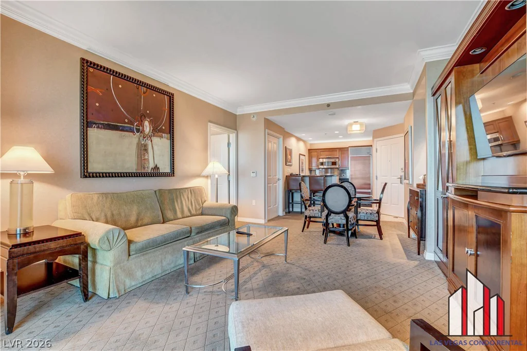 125 Harmon, Las Vegas, NV 89109