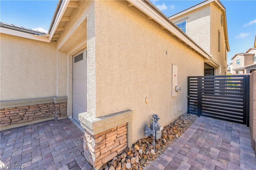1611 Dire Wolf, North Las Vegas, NV 89084