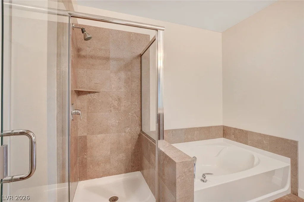 353 Bonneville, Las Vegas, NV 89101
