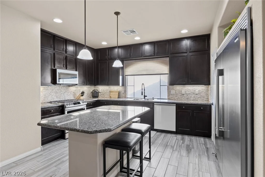 6026 Montana Peak, Las Vegas, NV 89139