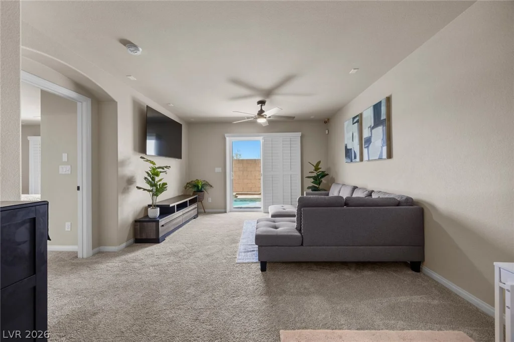 6026 Montana Peak, Las Vegas, NV 89139