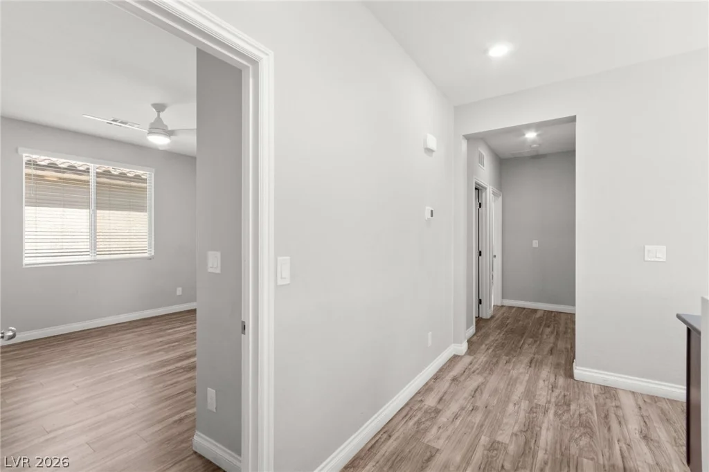 983 Cliff Castle, North Las Vegas, NV 89081