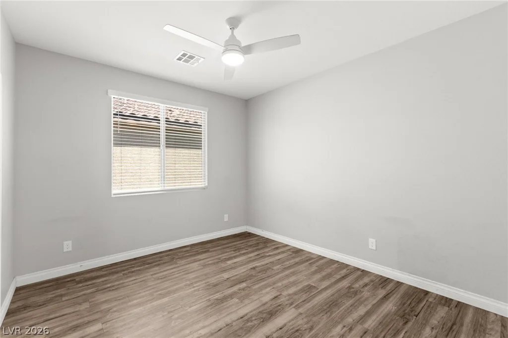 983 Cliff Castle, North Las Vegas, NV 89081