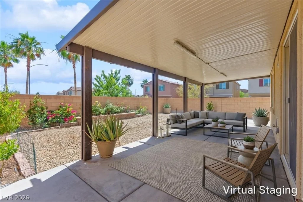 983 Cliff Castle, North Las Vegas, NV 89081
