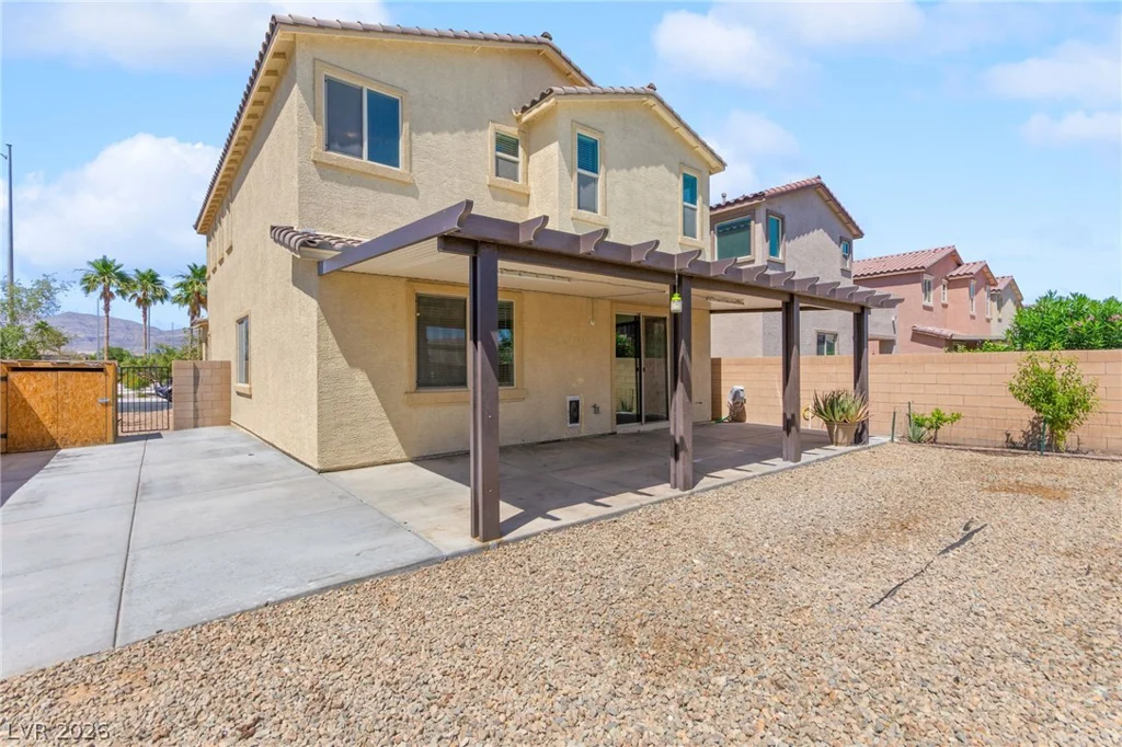 983 Cliff Castle, North Las Vegas, NV 89081