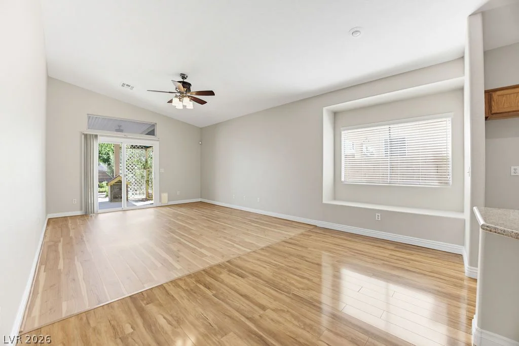 4825 Cascade Pools, Las Vegas, NV 89131
