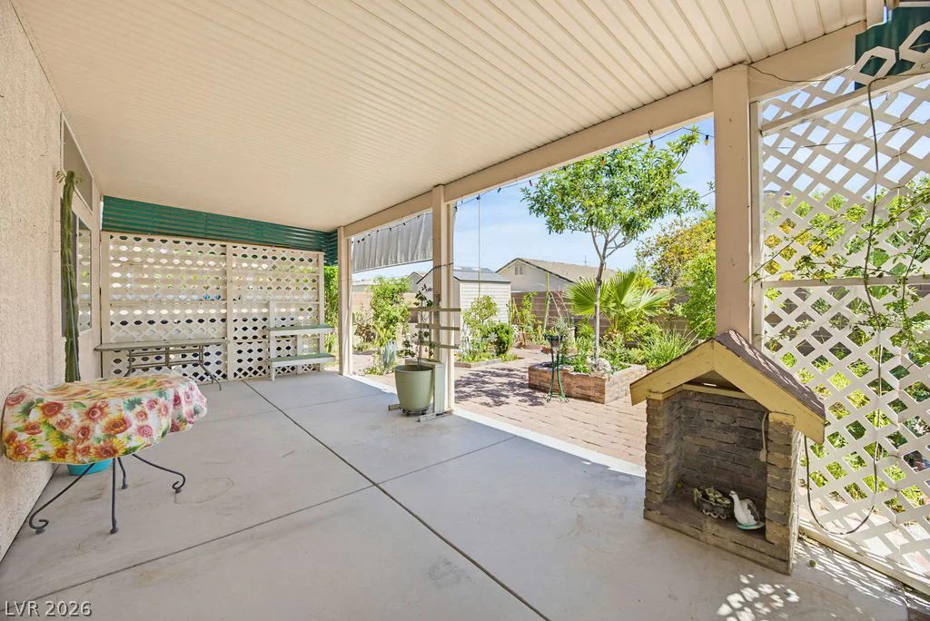 4825 Cascade Pools, Las Vegas, NV 89131