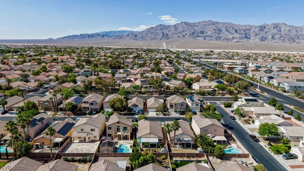 4825 Cascade Pools, Las Vegas, NV 89131