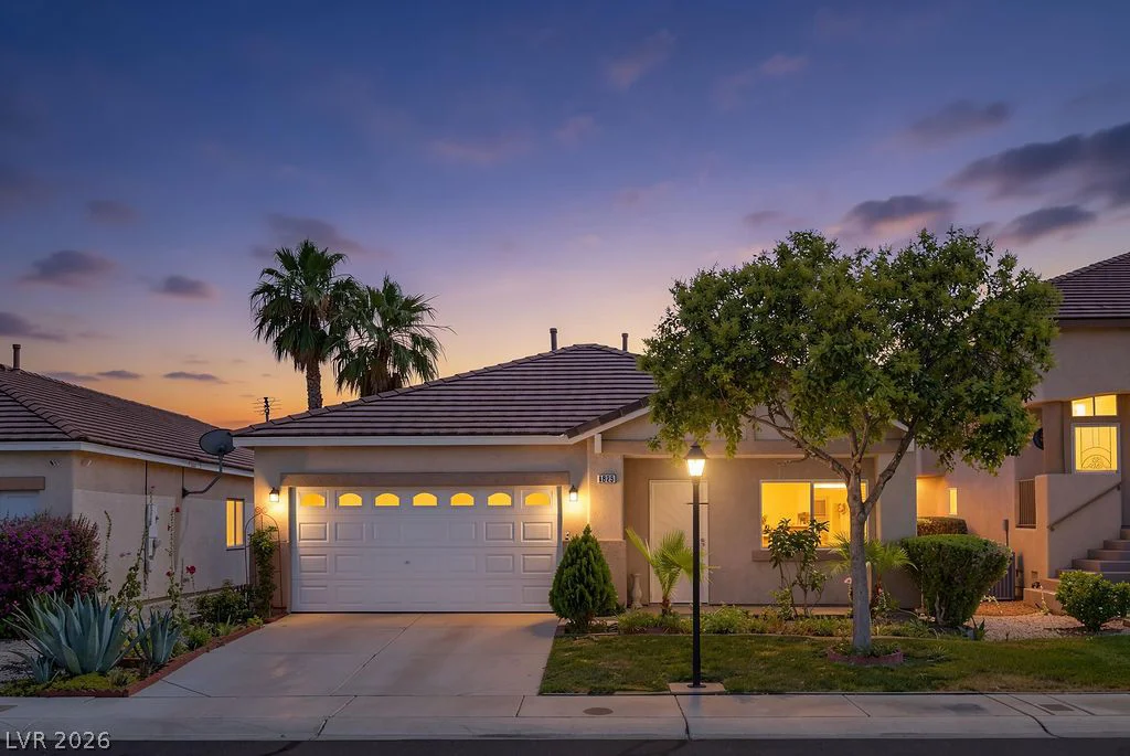 4825 Cascade Pools, Las Vegas, NV 89131