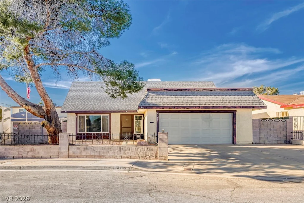 4785 Millbrook, Las Vegas, NV 89147