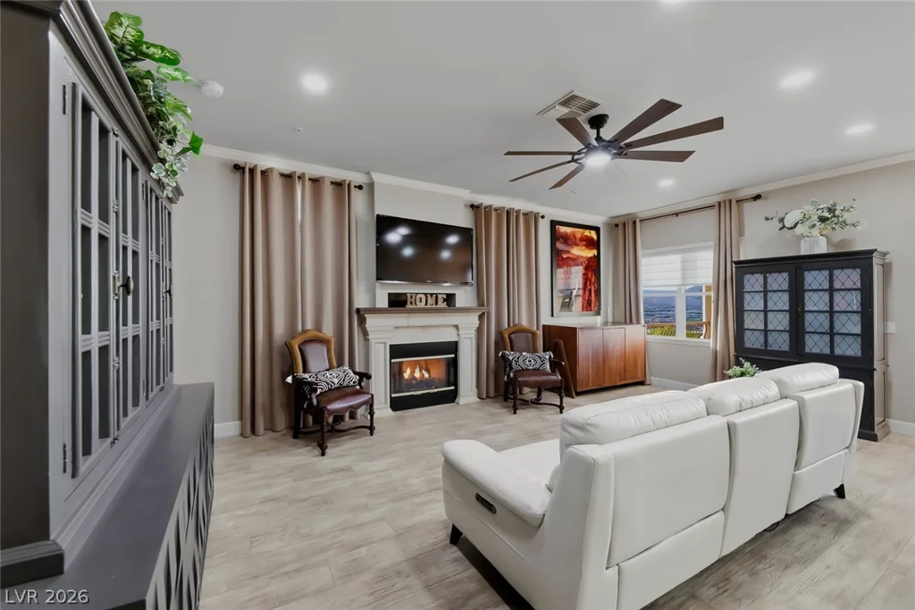 25 Strada Di Circolo, Henderson, NV 89011