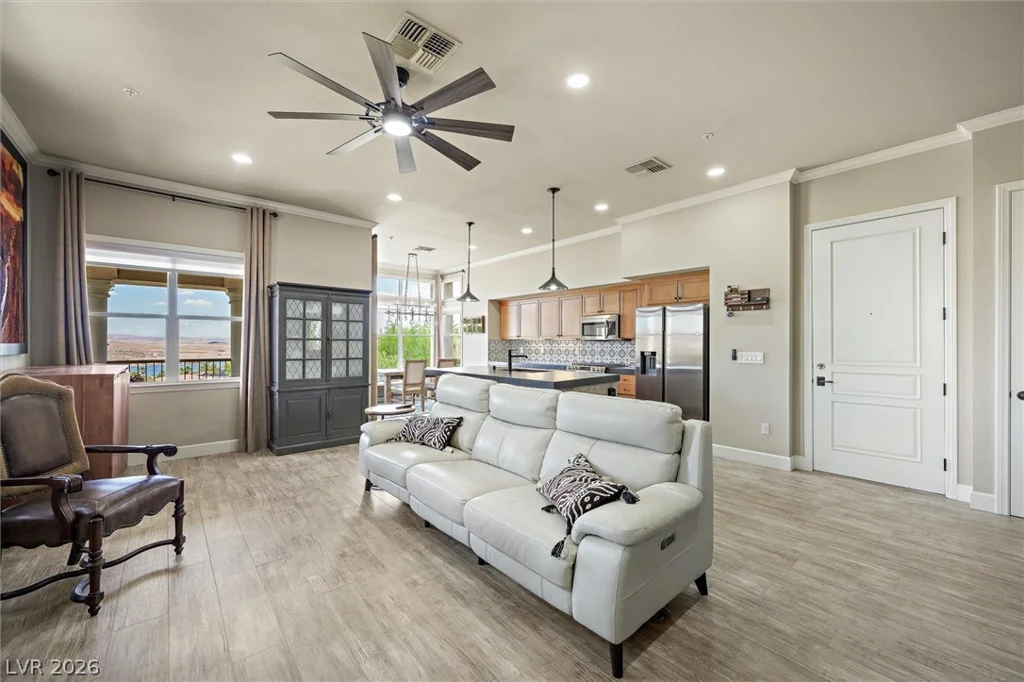 25 Strada Di Circolo, Henderson, NV 89011