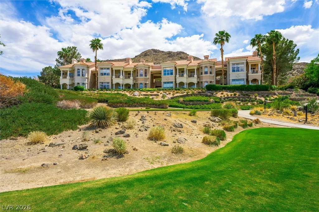 25 Strada Di Circolo, Henderson, NV 89011