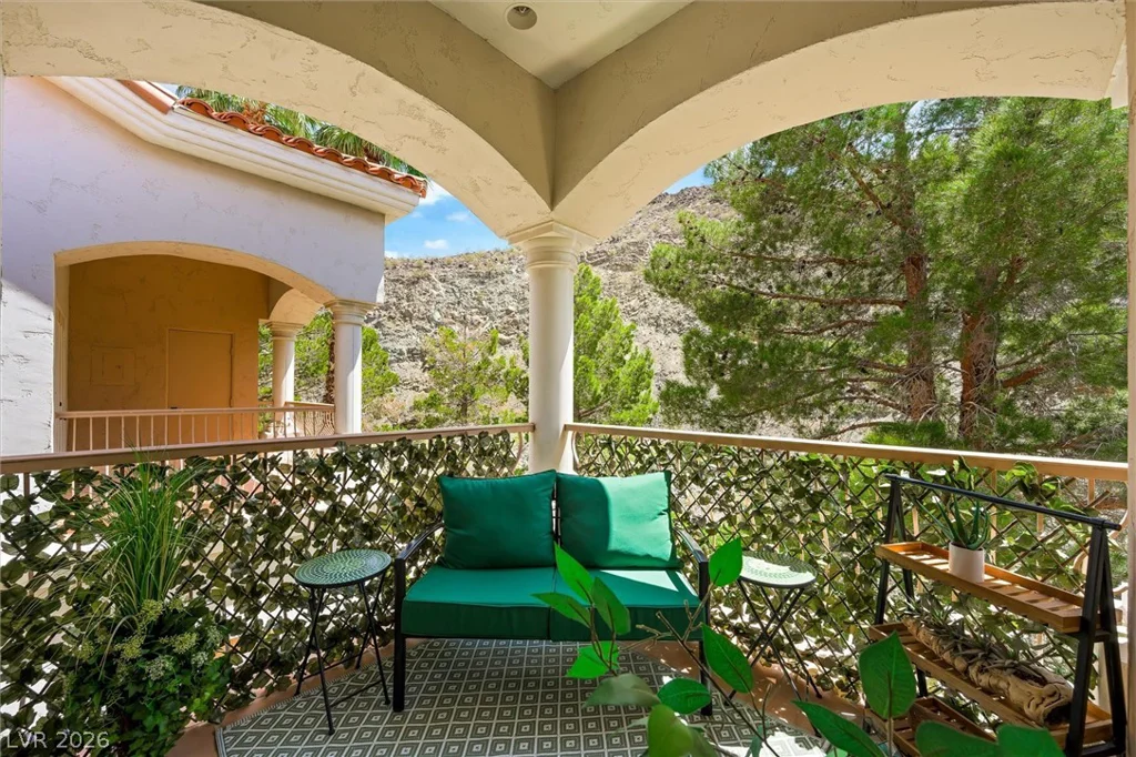 25 Strada Di Circolo, Henderson, NV 89011