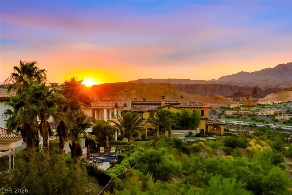 25 Strada Di Circolo, Henderson, NV 89011