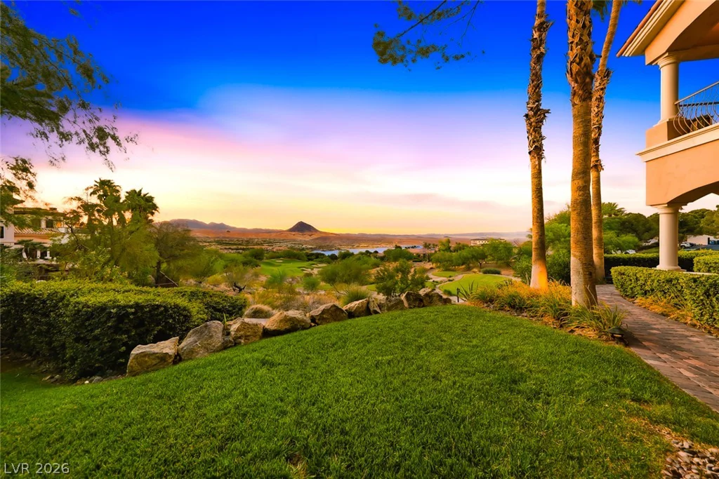 25 Strada Di Circolo, Henderson, NV 89011