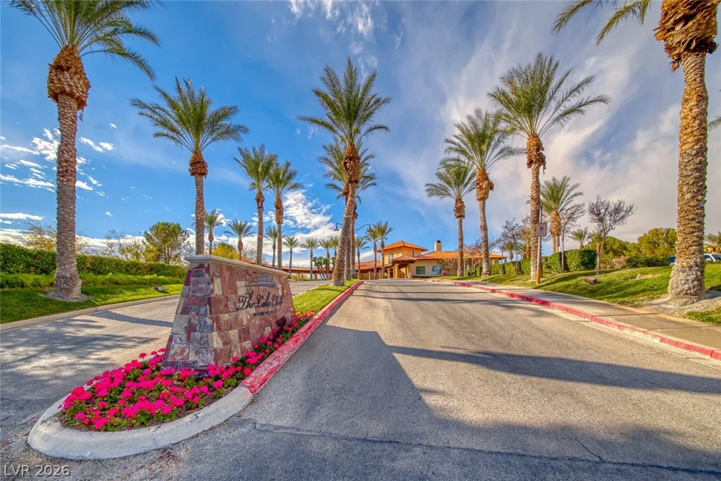 25 Strada Di Circolo, Henderson, NV 89011