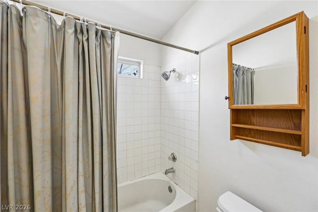 5804 Chisolm, Las Vegas, NV 89118