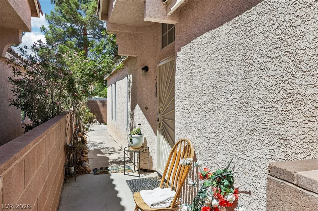 5804 Chisolm, Las Vegas, NV 89118