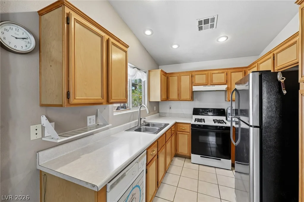 5804 Chisolm, Las Vegas, NV 89118