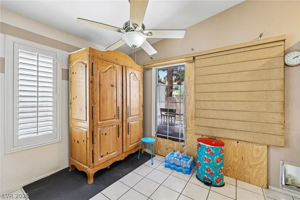 5804 Chisolm, Las Vegas, NV 89118