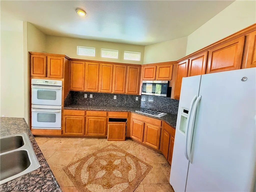 7225 Fern Meadow, Las Vegas, NV 89149