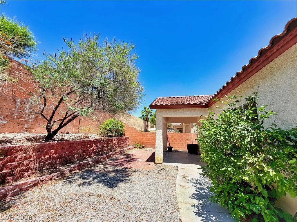 7225 Fern Meadow, Las Vegas, NV 89149
