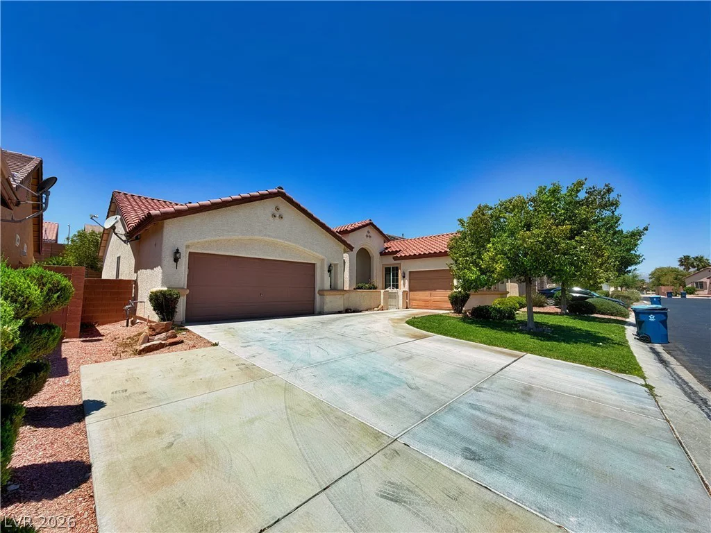 7225 Fern Meadow, Las Vegas, NV 89149