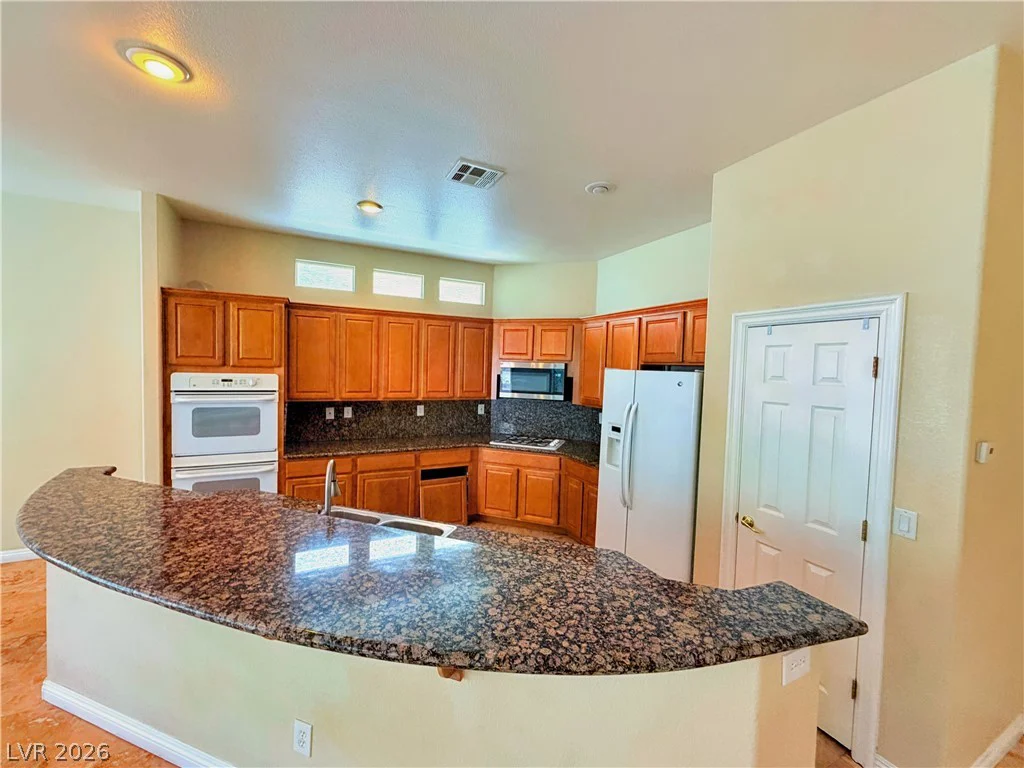 7225 Fern Meadow, Las Vegas, NV 89149