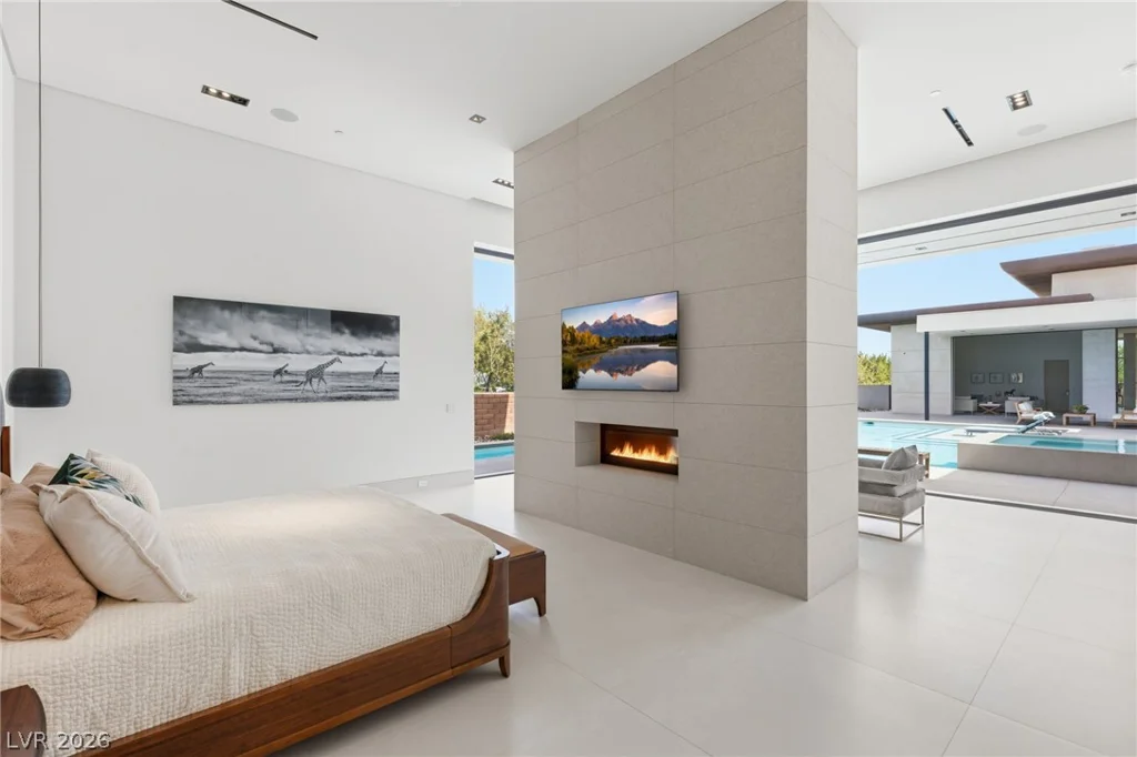 63 Midnight Sky, Las Vegas, NV 89135