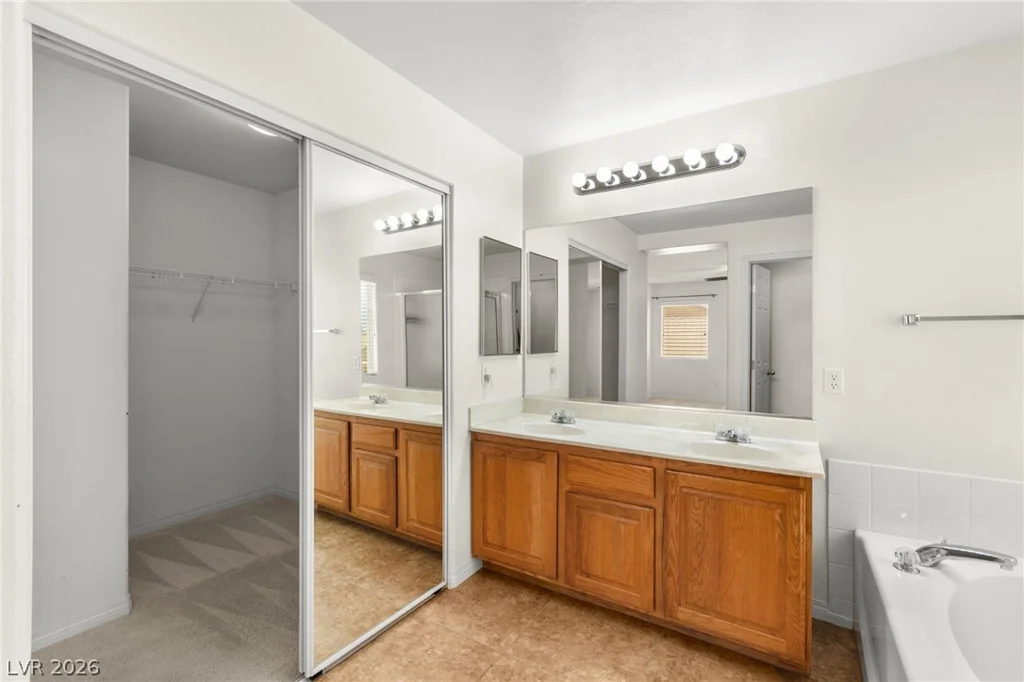 5220 Giallo Vista, North Las Vegas, NV 89031