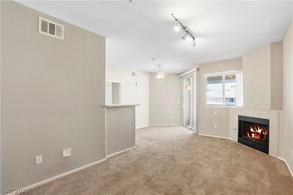 7155 Durango, Las Vegas, NV 89113