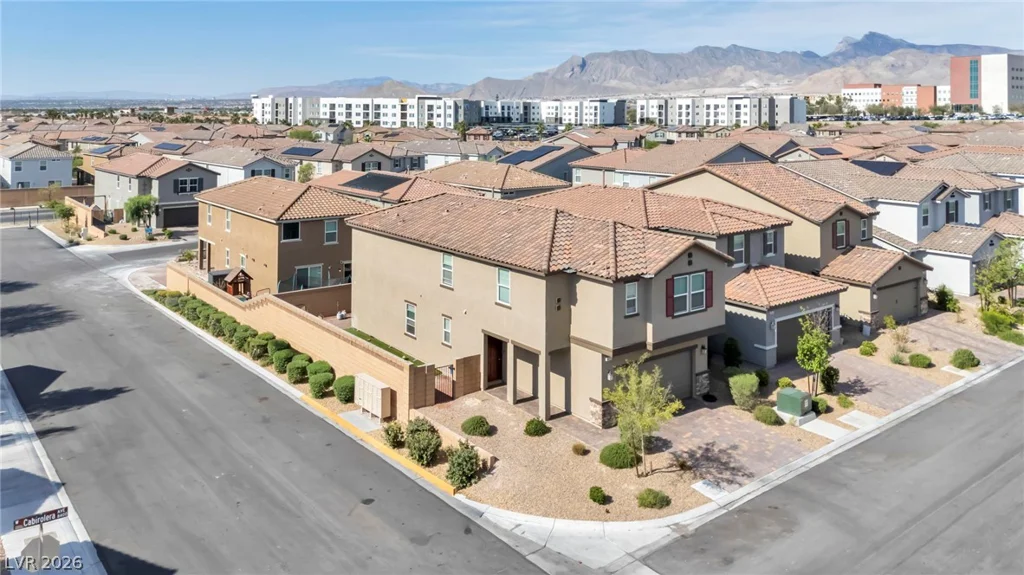 8439 Cabirolera, Las Vegas, NV 89149